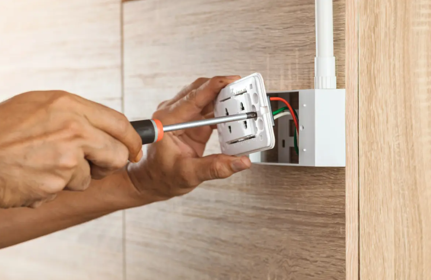 Risks and Dangers of DIY Electrical Work