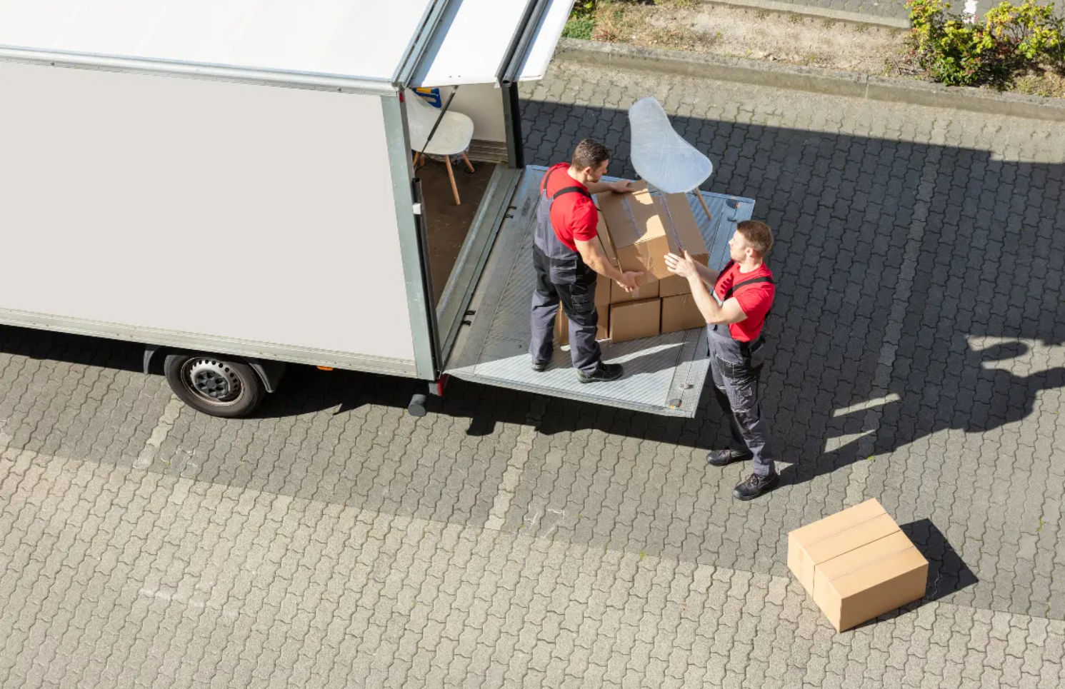Services of Packers and Movers