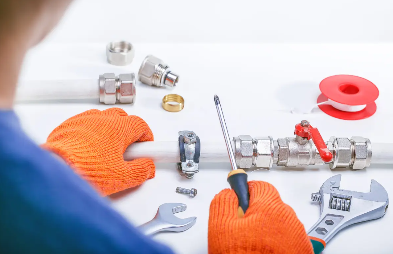 Benefits of Hiring Plumbing Contractors