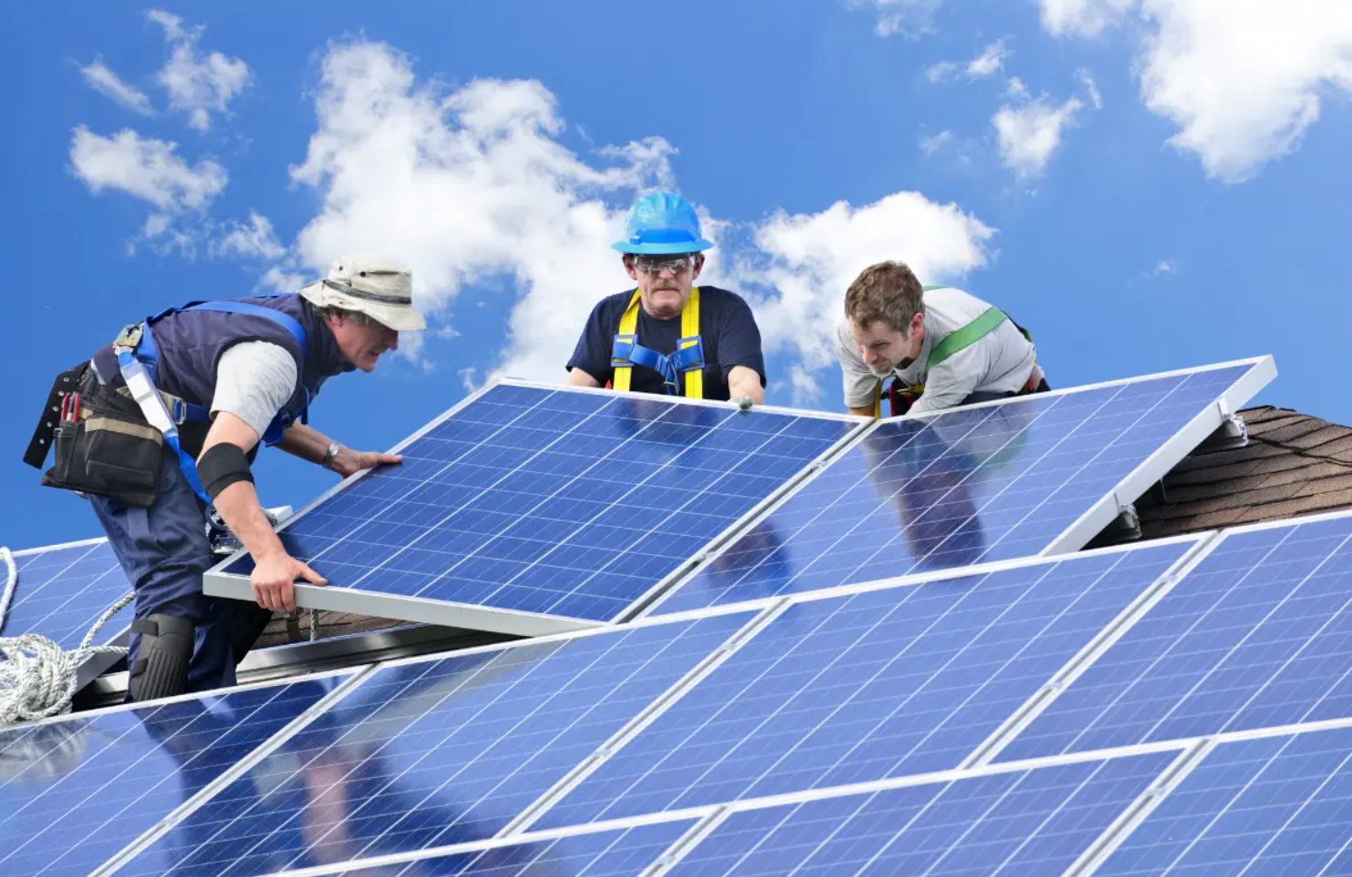 Why Solar Panel Dealers Are in High Demand?